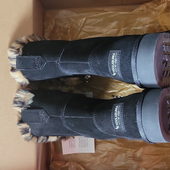 Uggs Koolaburra faux fur lined suede boots - Picture 4 of 5